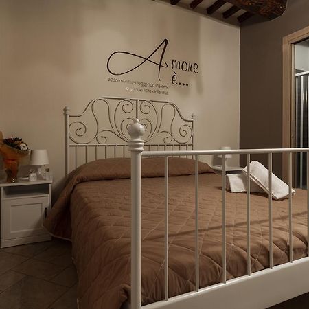 Bed and Breakfast Flori'S Viareggio Exterior foto