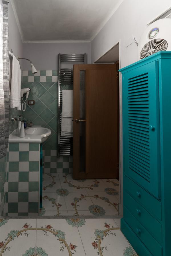 Bed and Breakfast Flori'S Viareggio Exterior foto