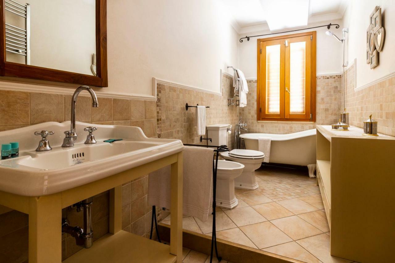 Bed and Breakfast Flori'S Viareggio Exterior foto